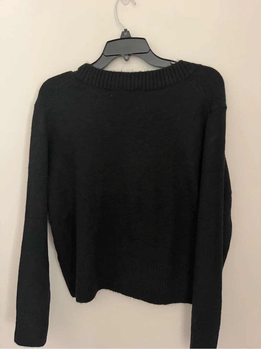 CECE - NEW WITH TAG Black V-Neck Bow-Front Sweater Cardigan- Women's Size Medium